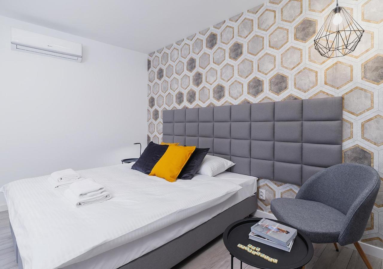 Wow! Aparthotel By Krakowmyplace Exterior photo